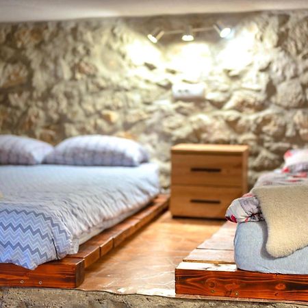 Stone Room-Kamena Soba Sipovo Exterior photo