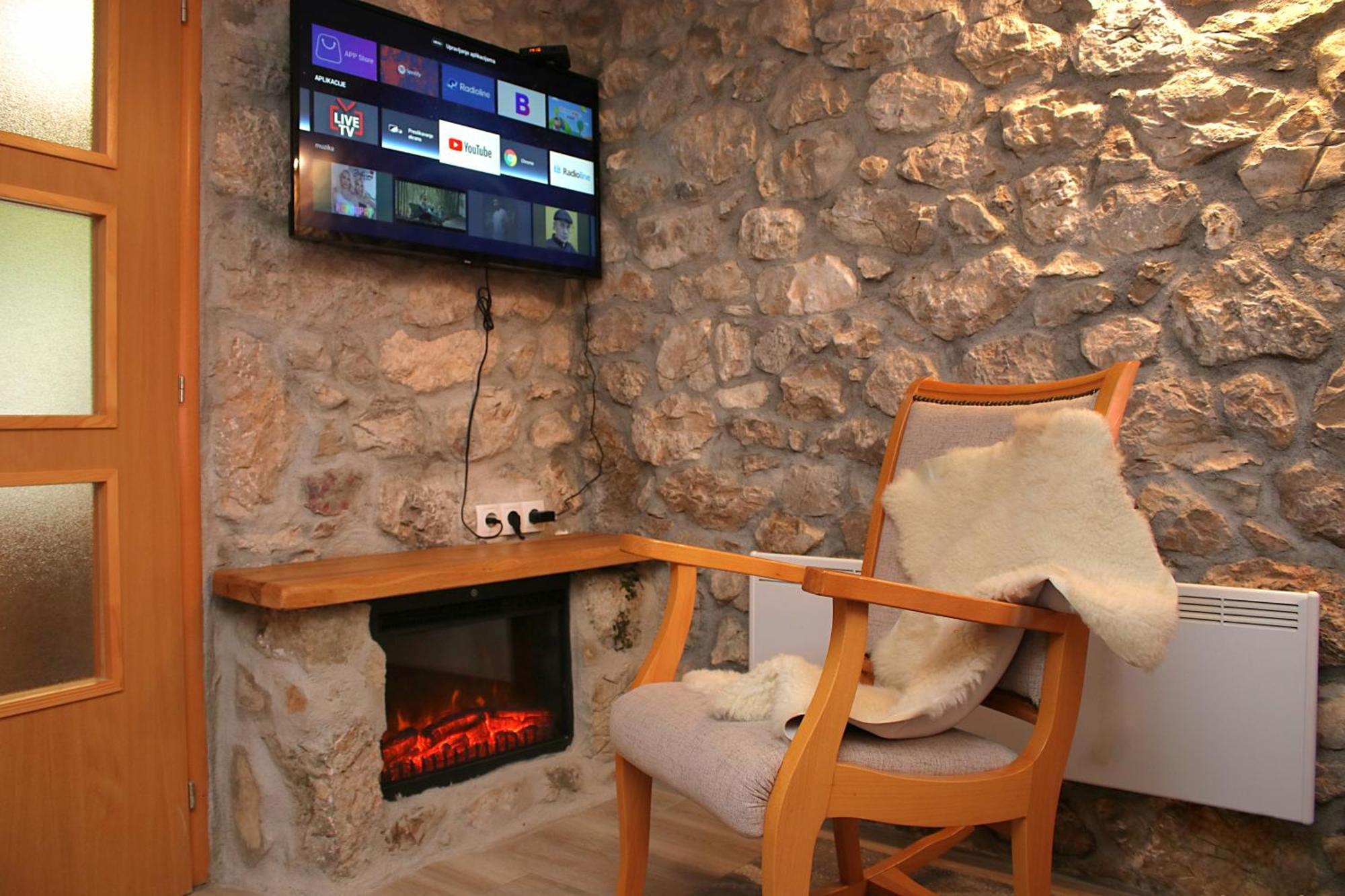 Stone Room-Kamena Soba Sipovo Exterior photo